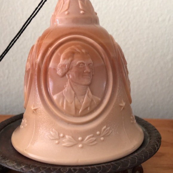 VINTAGE BICENTENNIAL FENTON PATRIOTS BELLS 1776-1976CHOCOLATE SLAG and RED SLAG - Picture 7 of 17